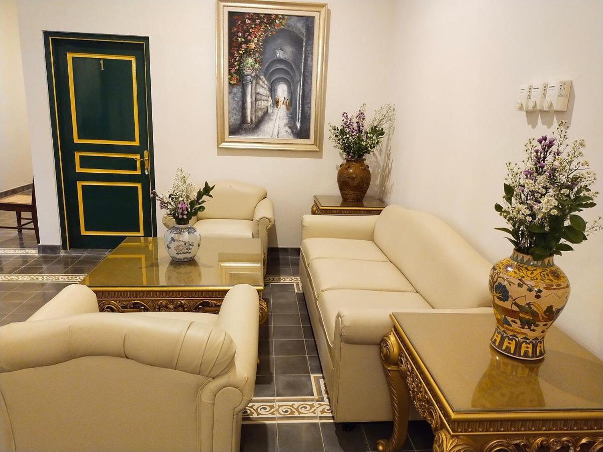 Omah Kura 1 Hotel Jogjakarta Buitenkant foto